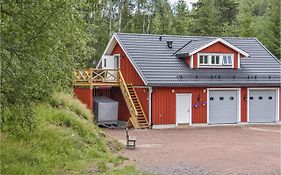 Amazing apartment in Årjäng with WiFi&2 Bedrooms